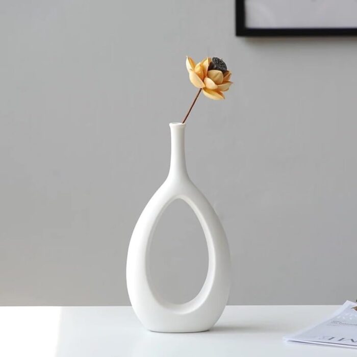 Nordic Modern White and Black Ceramic Vase for Home Decor Desktop Interior Decorative Ceramic Hollow Out Flower Vase