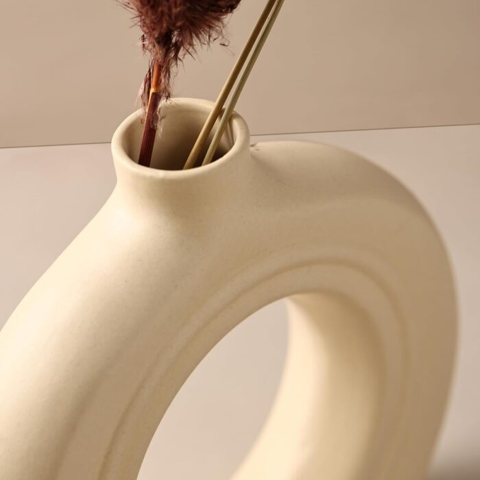 Modern Round Hollow Ceramic Vase Set – Minimalist Nordic-Style Vases for Dried Flowers or Home Decor - Image 2