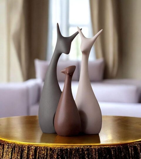 Ceramic Deer Family Figurines – Modern Minimalist Decorative Set of 3 Sculptures for Home & Office Tabletop Decor