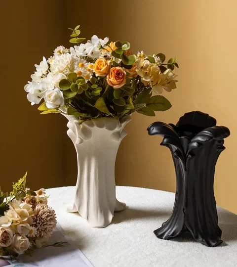 Wave Shaped Modern Ceramic Vase – Black & White Matt Finish Tabletop Vases for Home, Office, and Hotel Decor – Minimalist Decorative Centerpiece for Dried