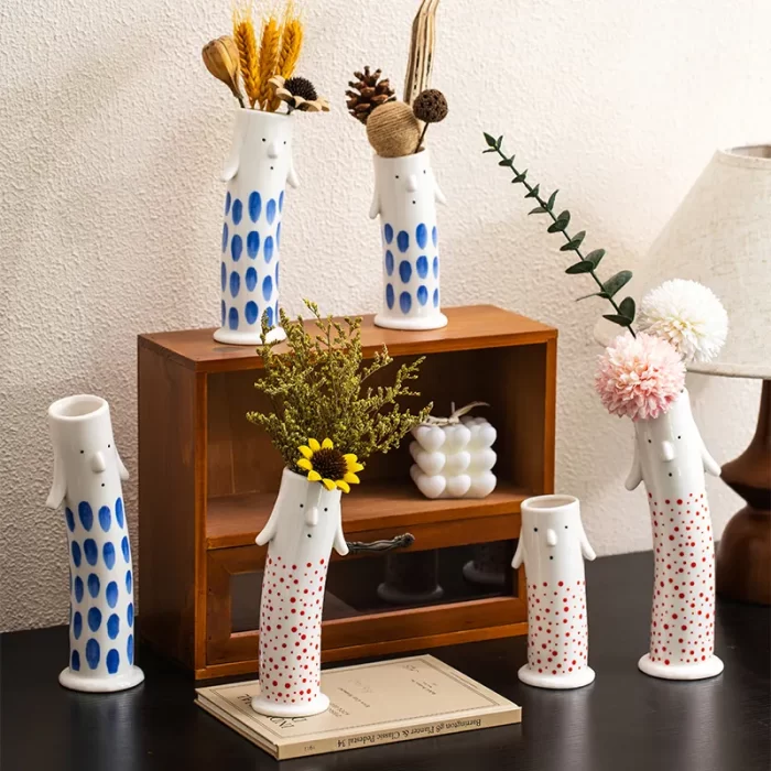 Cute Cartoon Figure Ceramic Vase – Handmade Face Design Vases for Home Decor, Dry Flowers & Tabletop Display - Image 3
