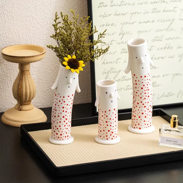 Cute Cartoon Figure Ceramic Vase – Handmade Face Design Vases for Home Decor, Dry Flowers & Tabletop Display