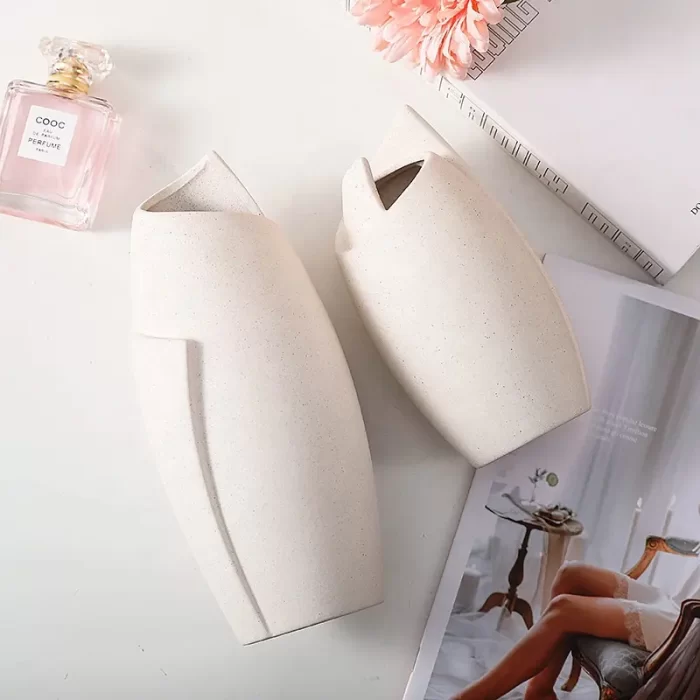 Modern Ceramic Vase for Living Room – Minimalist Nordic Shell-Inspired Flower Vase for Elegant Home Décor & Table Centerpieces - Image 7