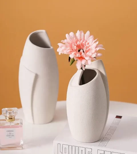 Modern Ceramic Vase for Living Room – Minimalist Nordic Shell-Inspired Flower Vase for Elegant Home Décor & Table Centerpieces