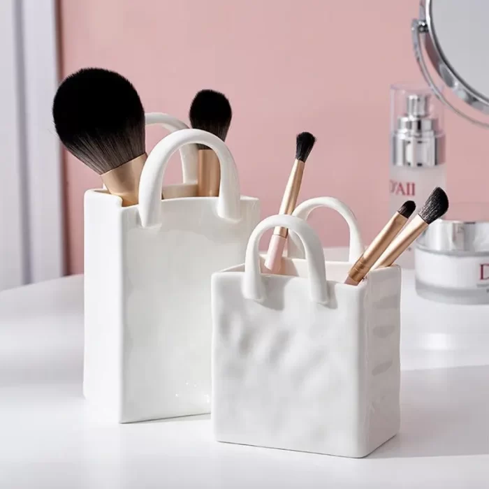 Handbag-Shaped Ceramic Vase – Modern White Porcelain Flower Vase for Tabletop Decor, Makeup Brush Holder, or Dried Flower Arrangement - Image 8
